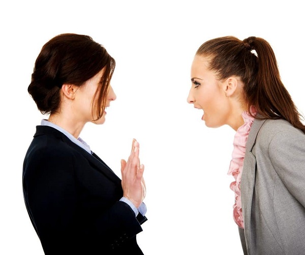 work-angry-businesswoman-arguing-large--1024x768.jpg
