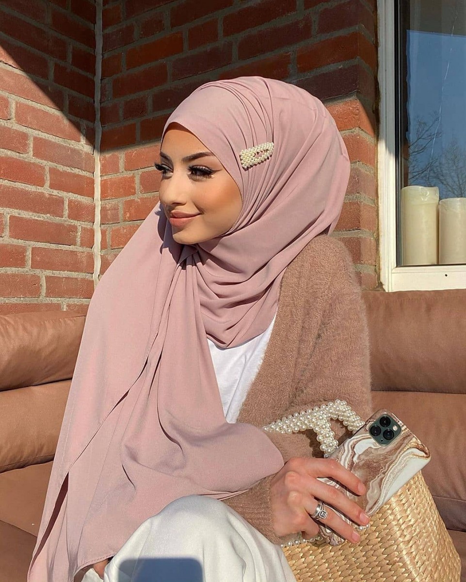 اكسسوارات مميزة  للحجاب 