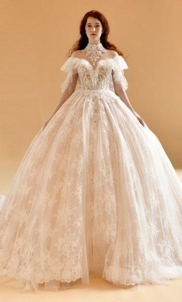 تصميم فستان الزفاف الرائج الذي اعتمدته مايا دياب