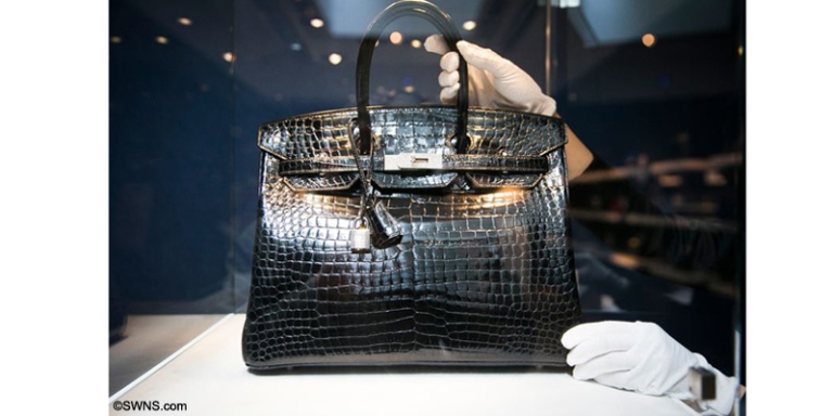 10. Blue Crocodile Hermes Birkin Handbag GÇô $150,000