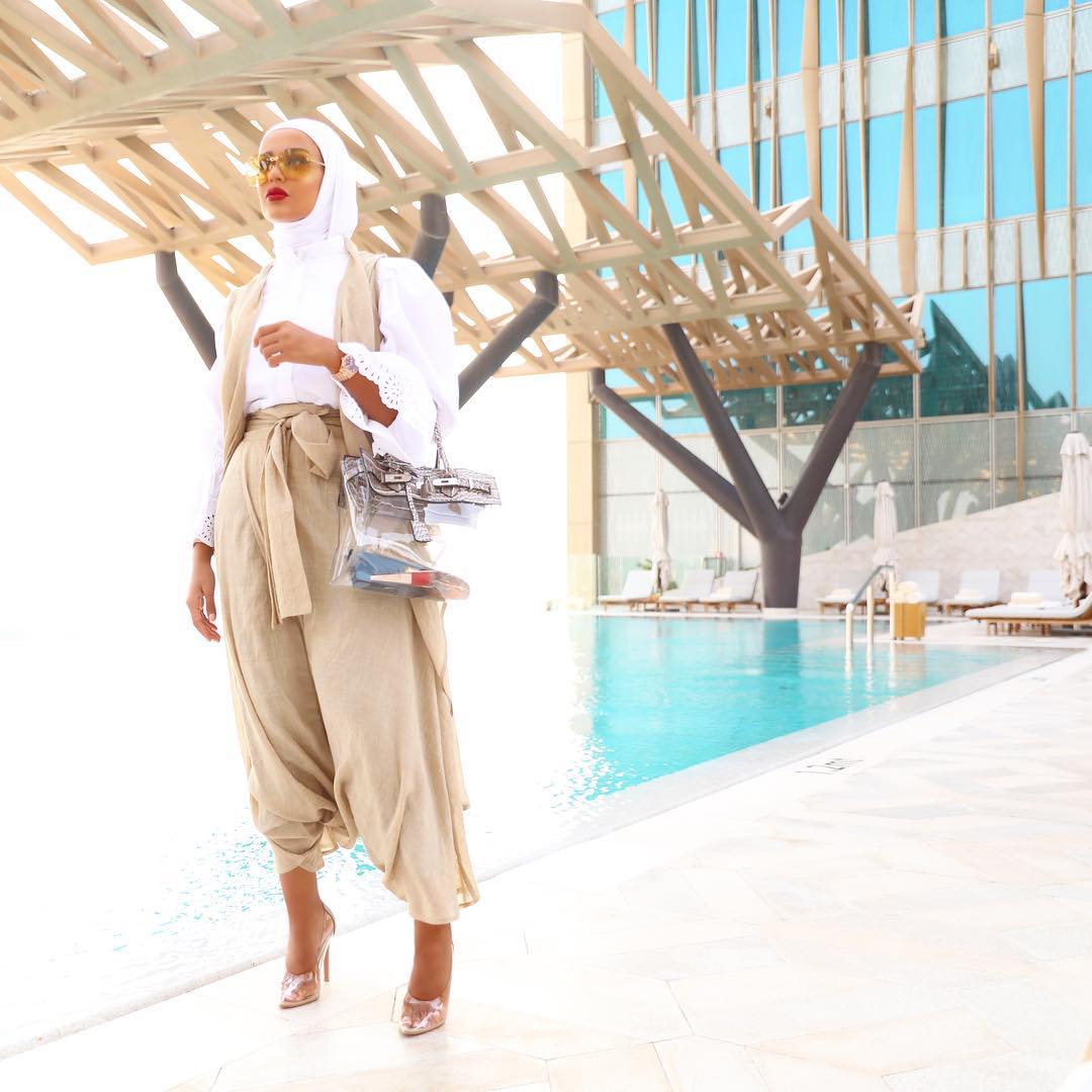  أيقونة الموضة الكويتية مريم محمد