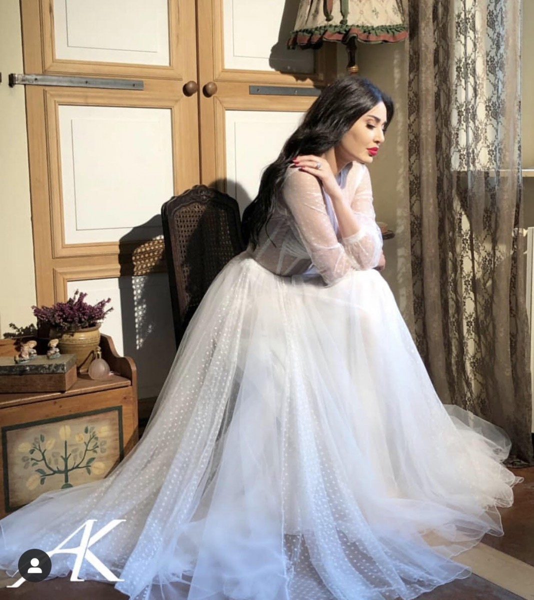 فستان زفاف سيرين عبد النور