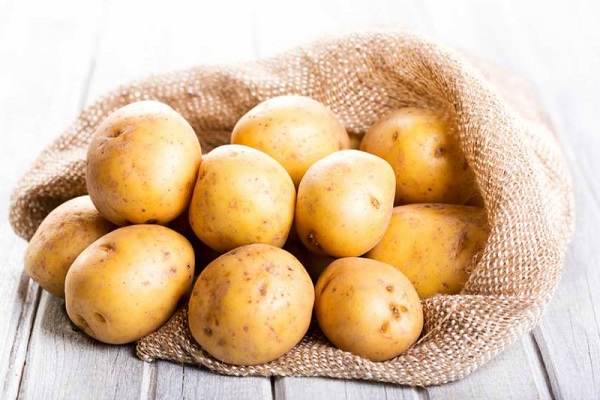 ماسكات البطاطس علاج فوري لجميع مشكلات البشرة