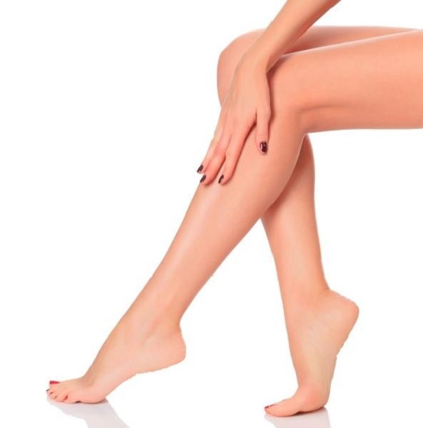 وصفات طبيعيّة لبشرة ساقين ناعمة
